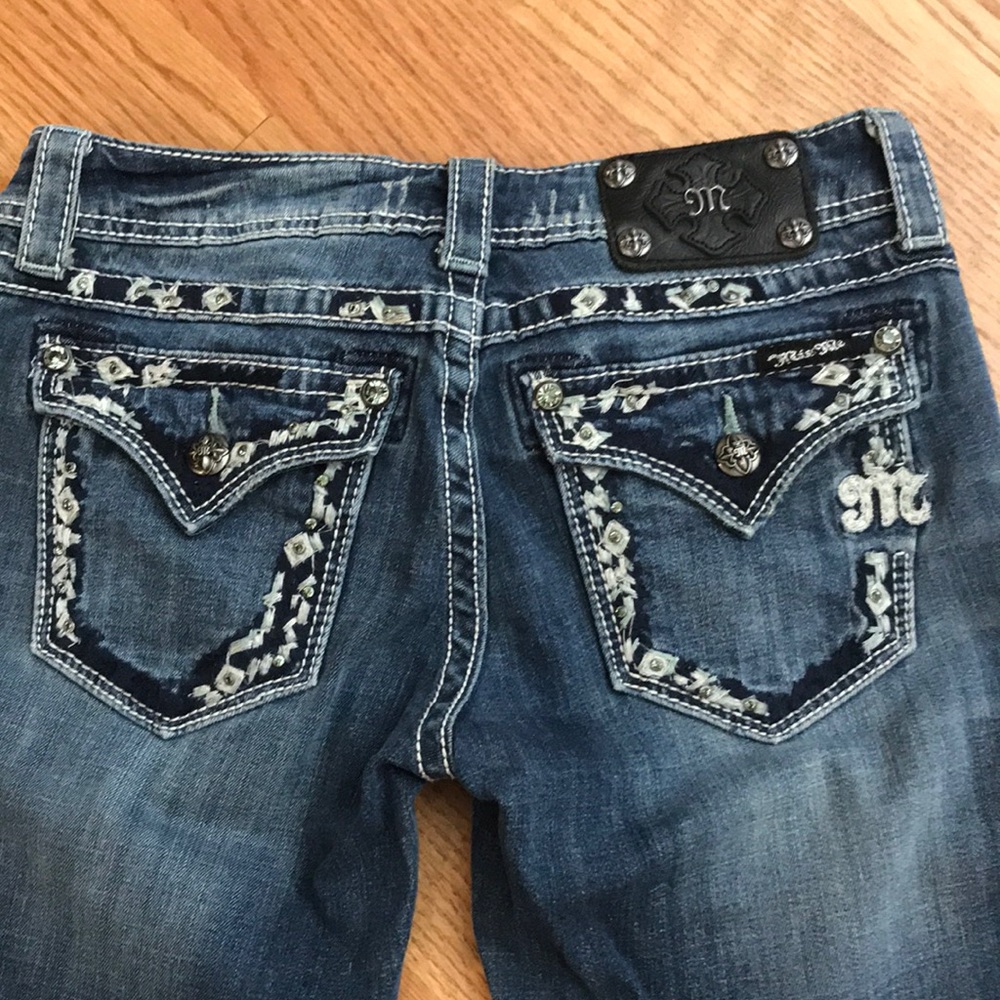 Miss Me Jeans size 28 x 32.